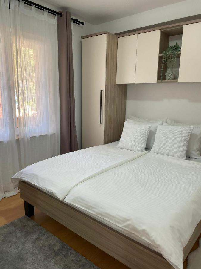 Apartment Branka Kustura Hvar Town Exterior foto